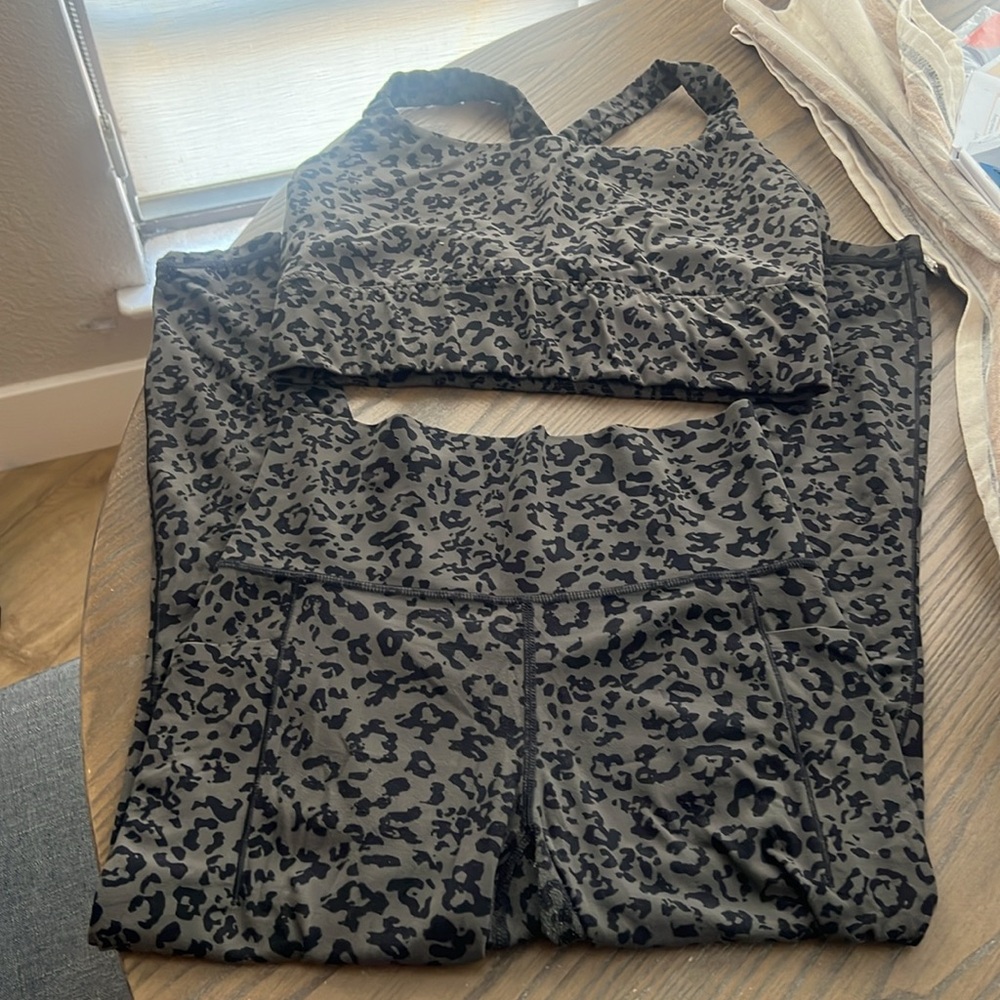 Athleta MATCHING SET Leopard Print Women's Bralette and leggings